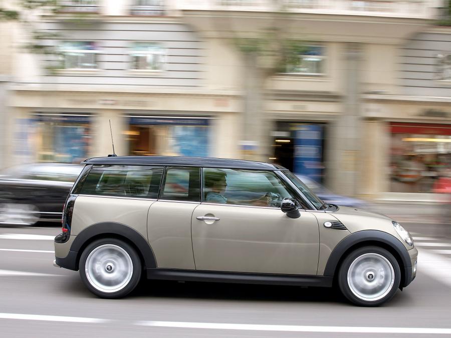  Mini Cooper D Clubman 2007 года  (фото 10 из 24)